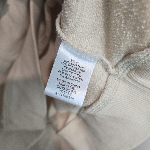 Merry Mama Cream Sweater - Picture 5 of 5